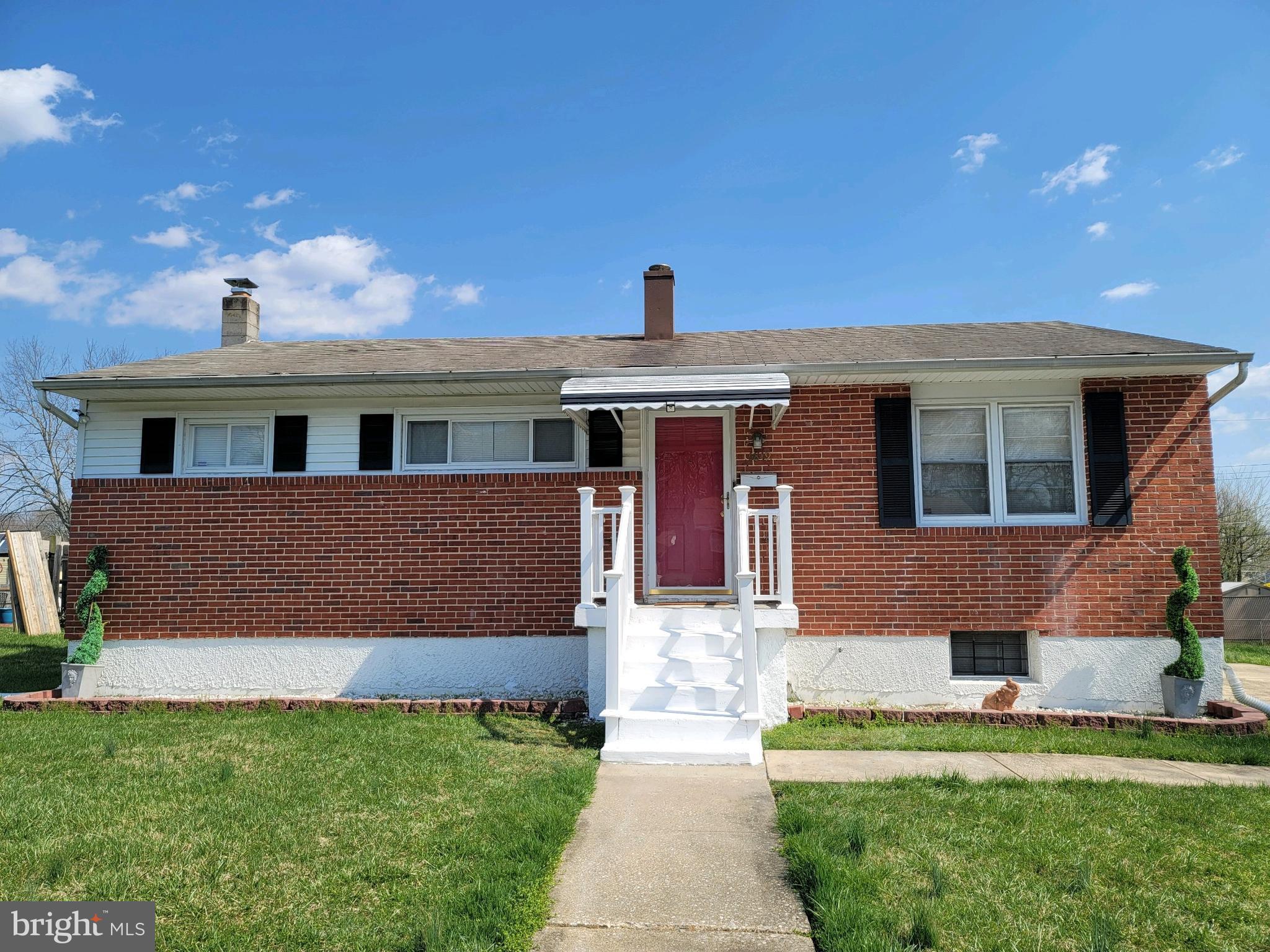 CAMPFIELD GARDENS - Residential