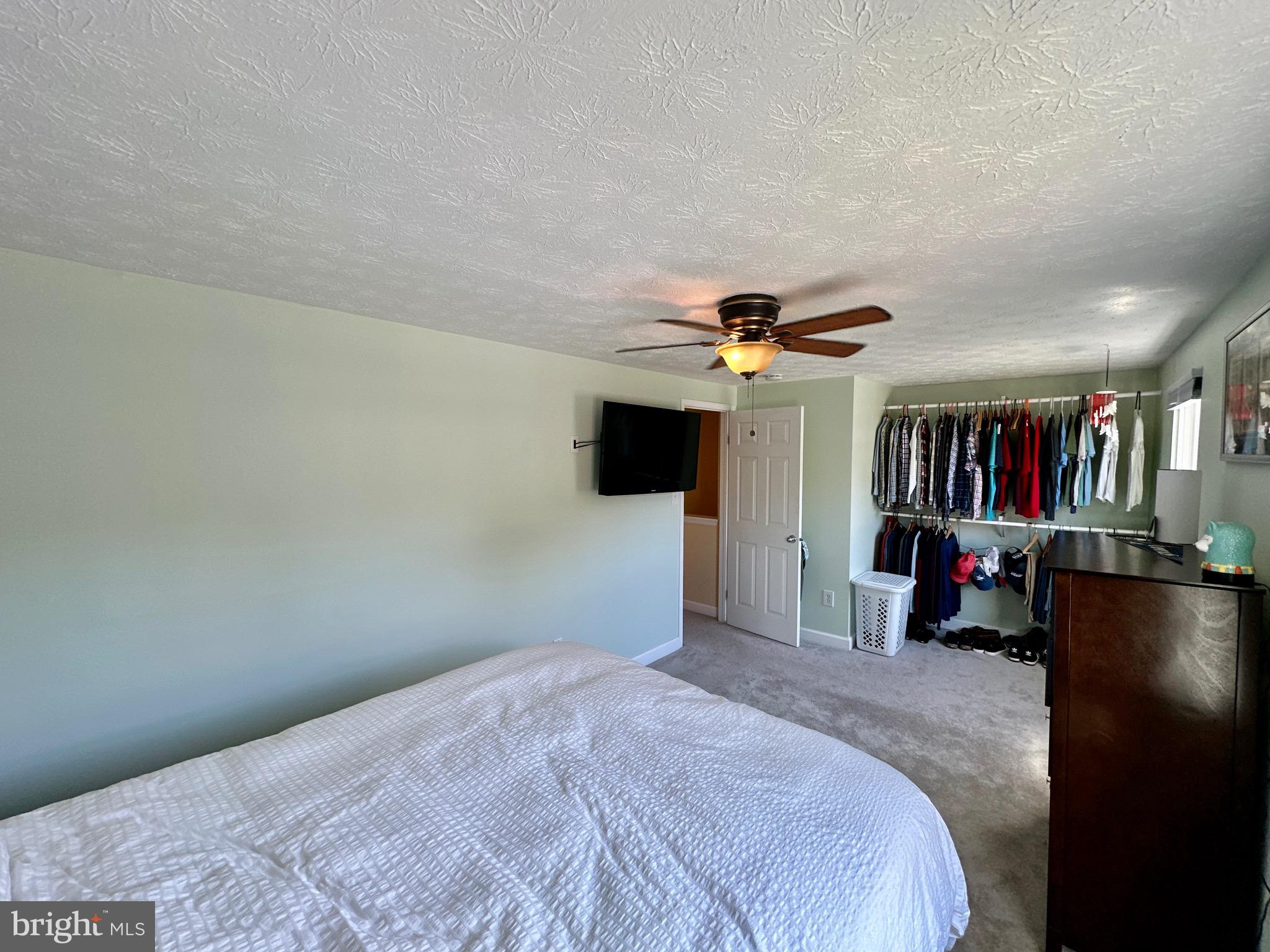 ULMSTEAD GARDENS - Residential