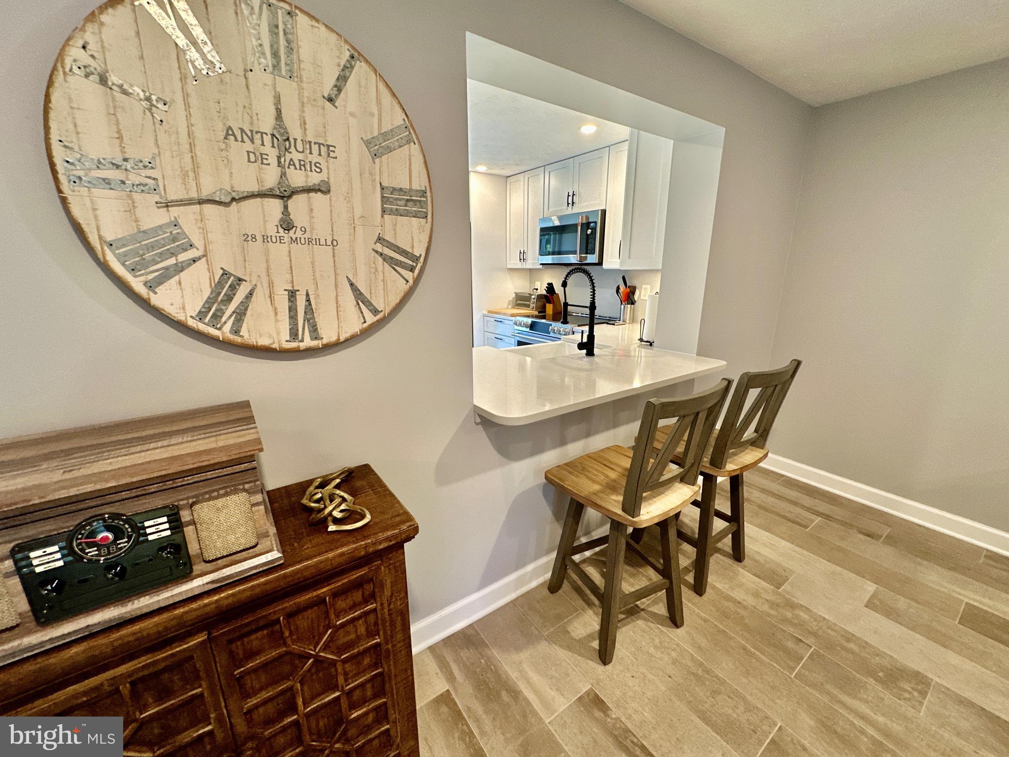 ULMSTEAD GARDENS - Residential