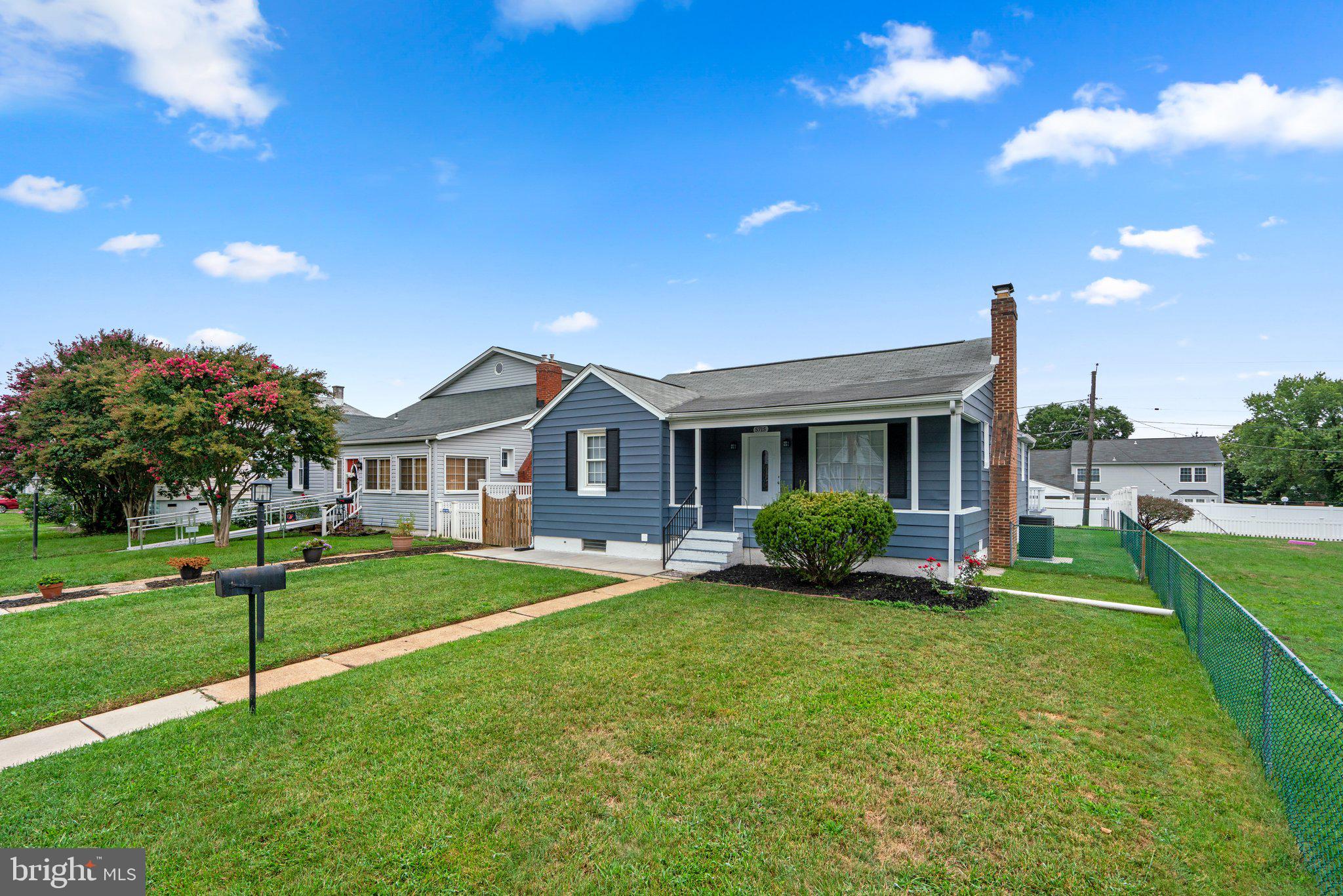 ROLAND TERRACE - Residential