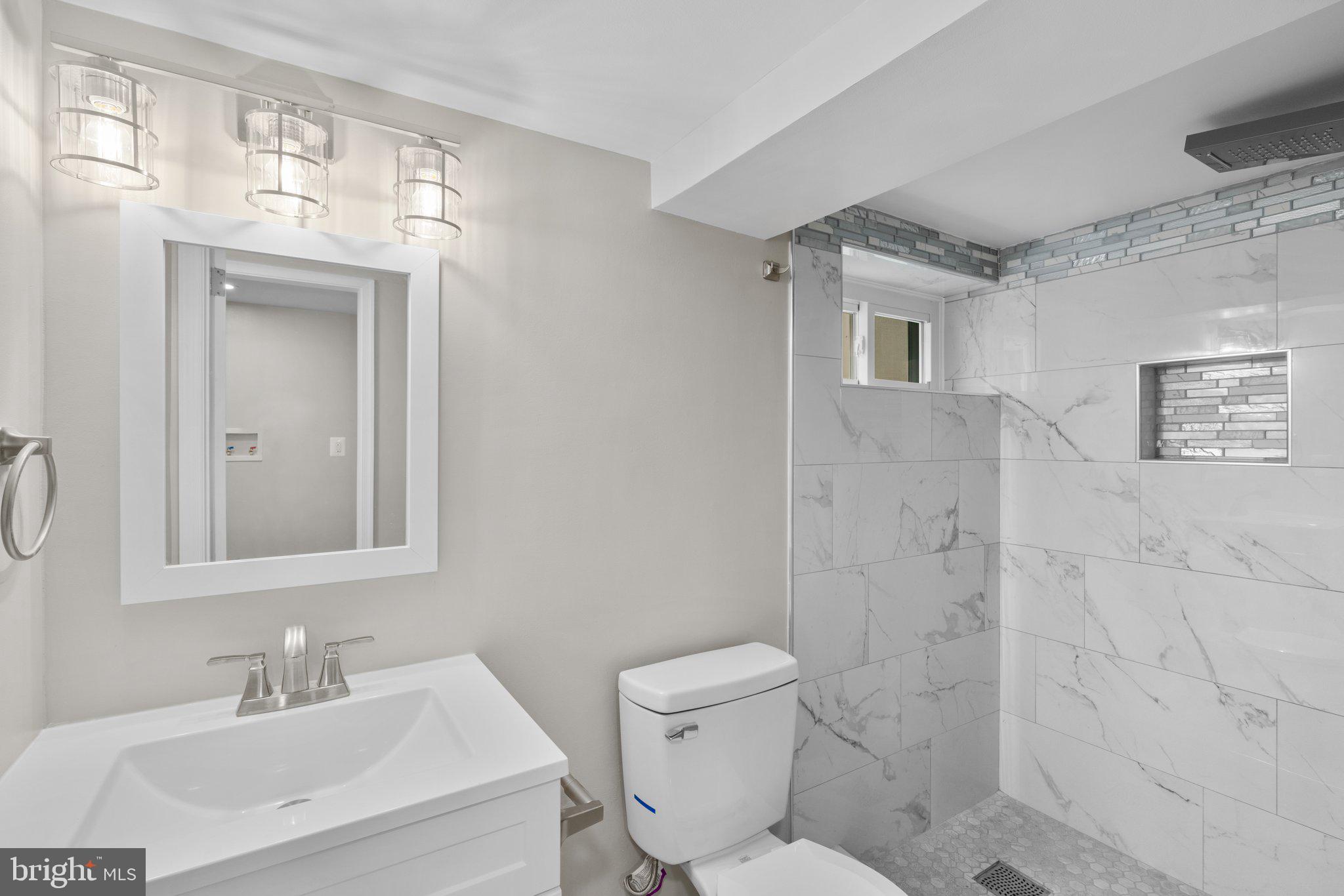 ROLAND TERRACE - Residential