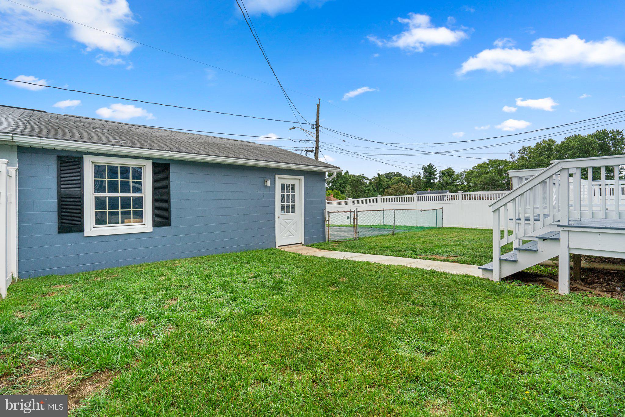 ROLAND TERRACE - Residential