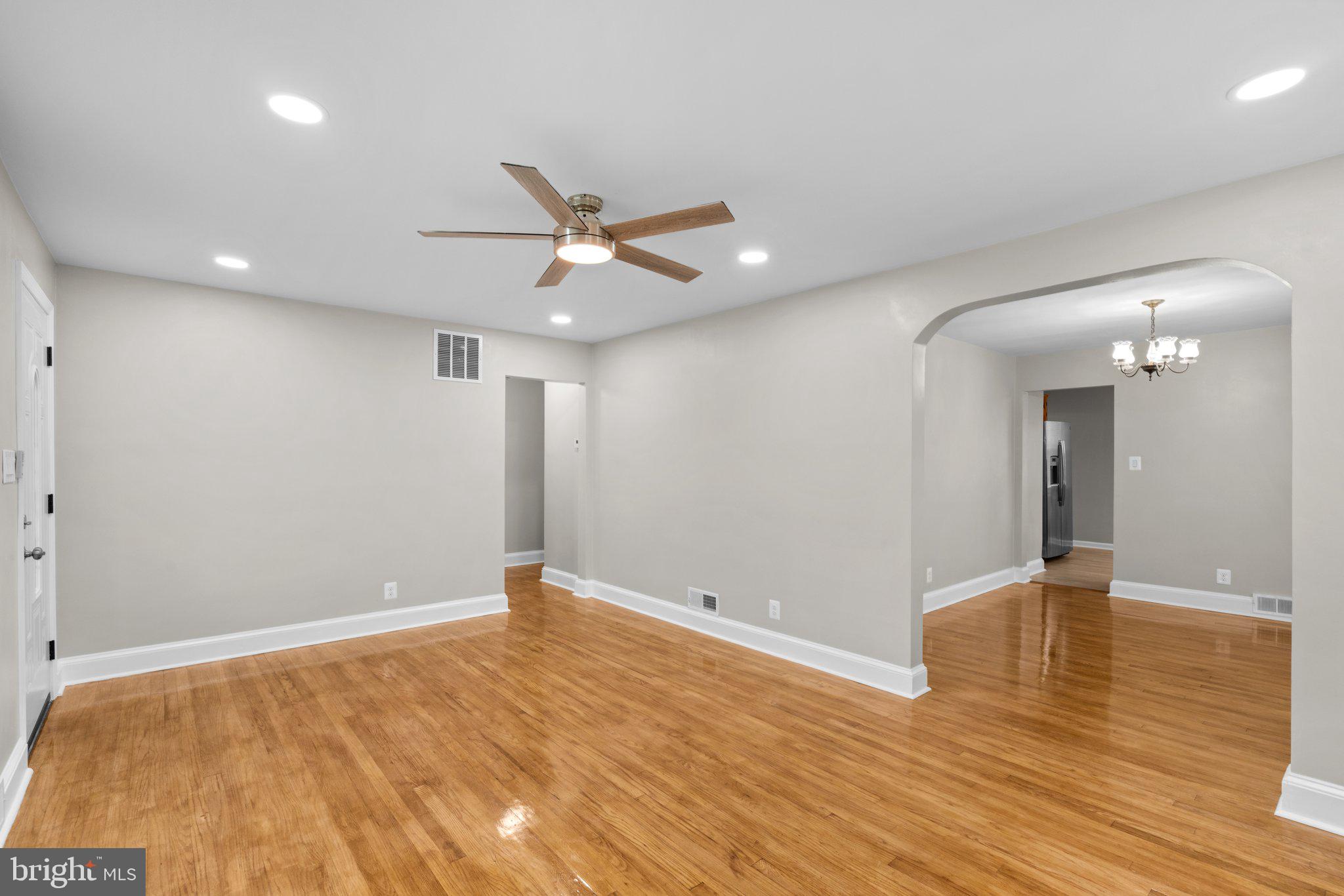 ROLAND TERRACE - Residential