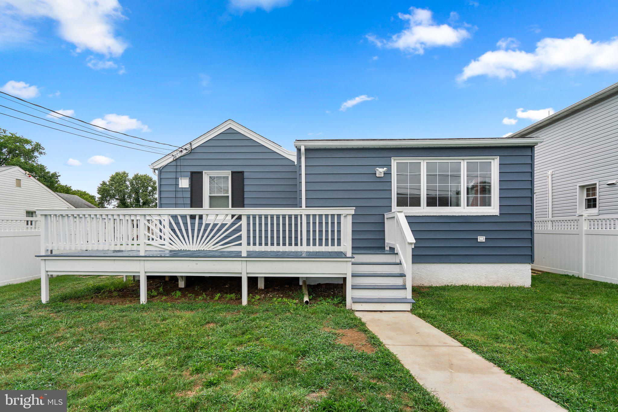 ROLAND TERRACE - Residential