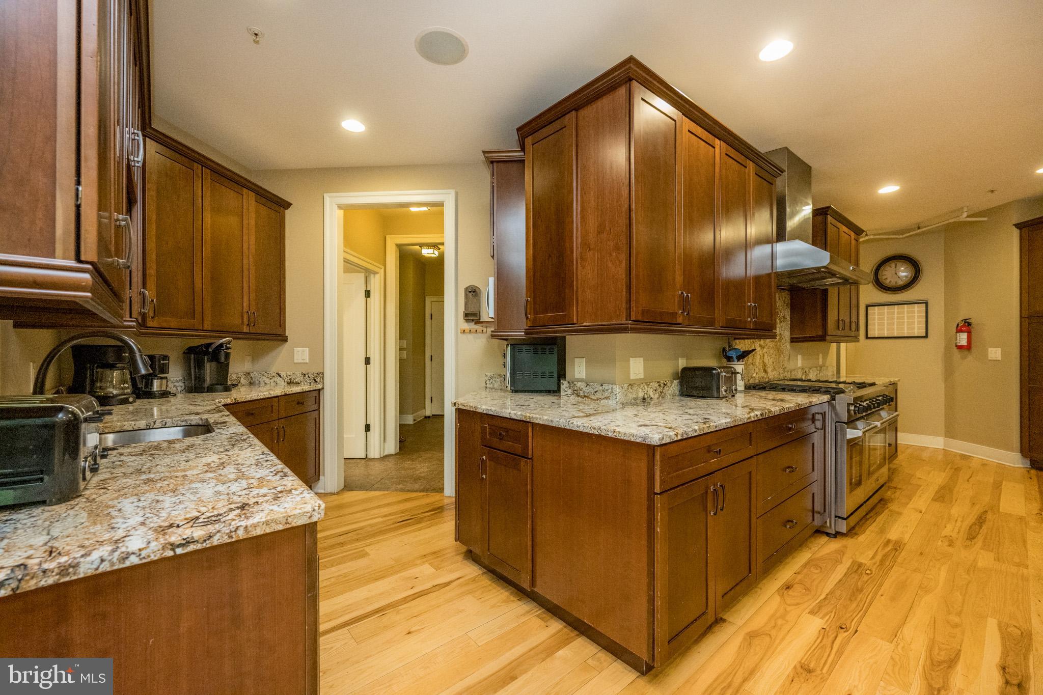 NORTHGLADE HILLS - Residential