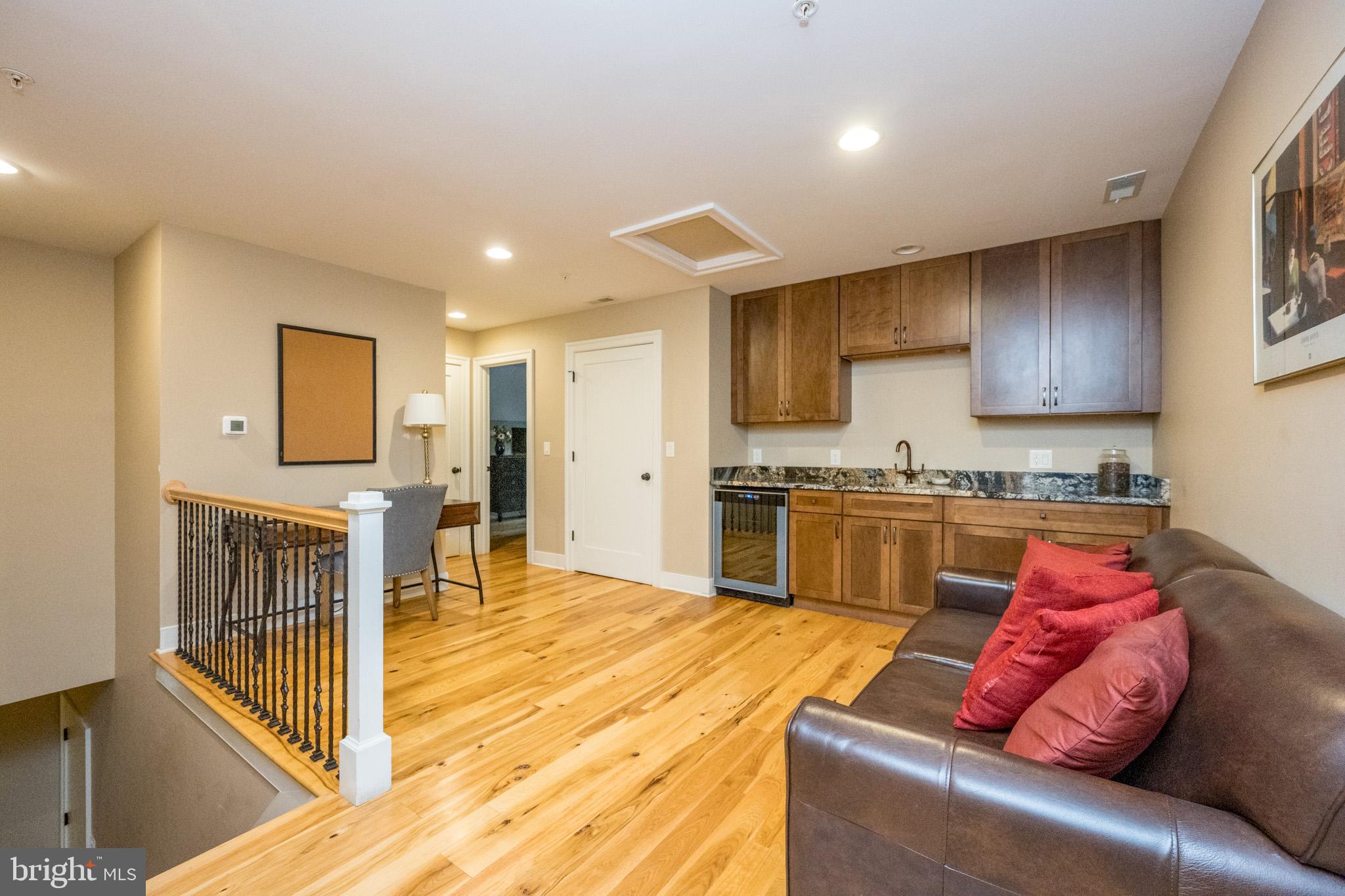 NORTHGLADE HILLS - Residential