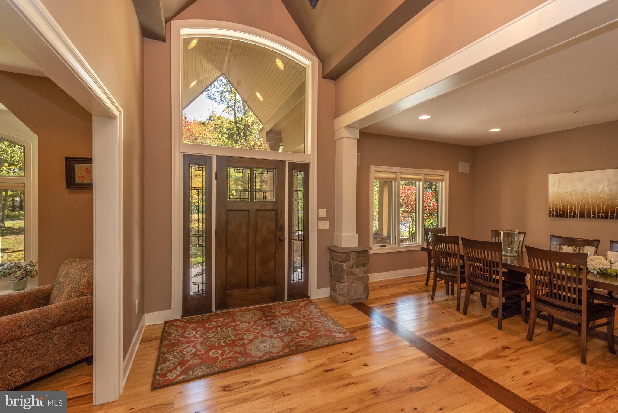 386 HINES DRIVE