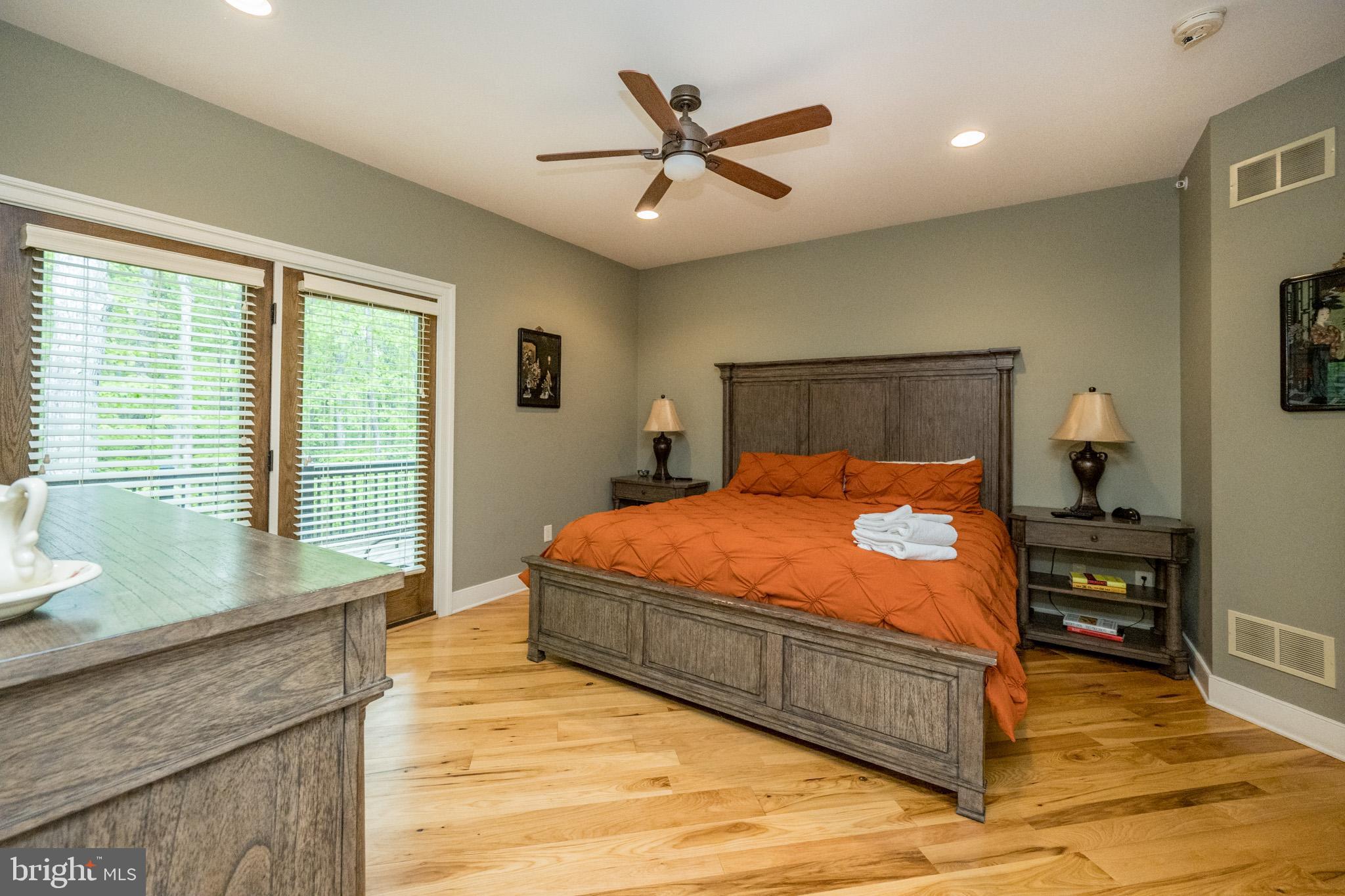 NORTHGLADE HILLS - Residential