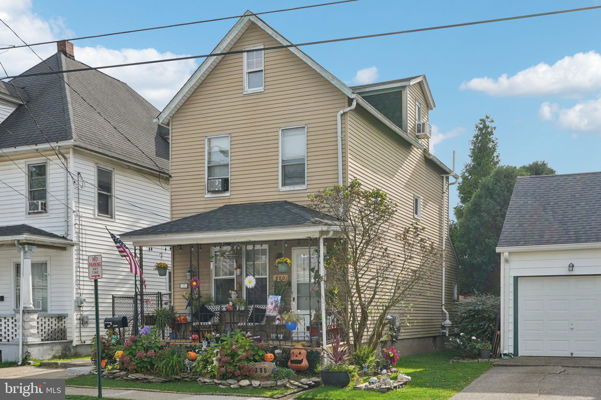 280 BATES STREET