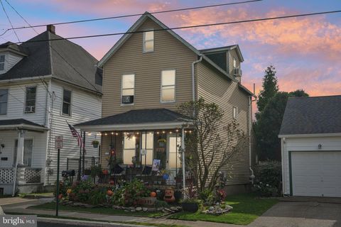 280 BATES STREET PHILLIPSBURG NJ 08865