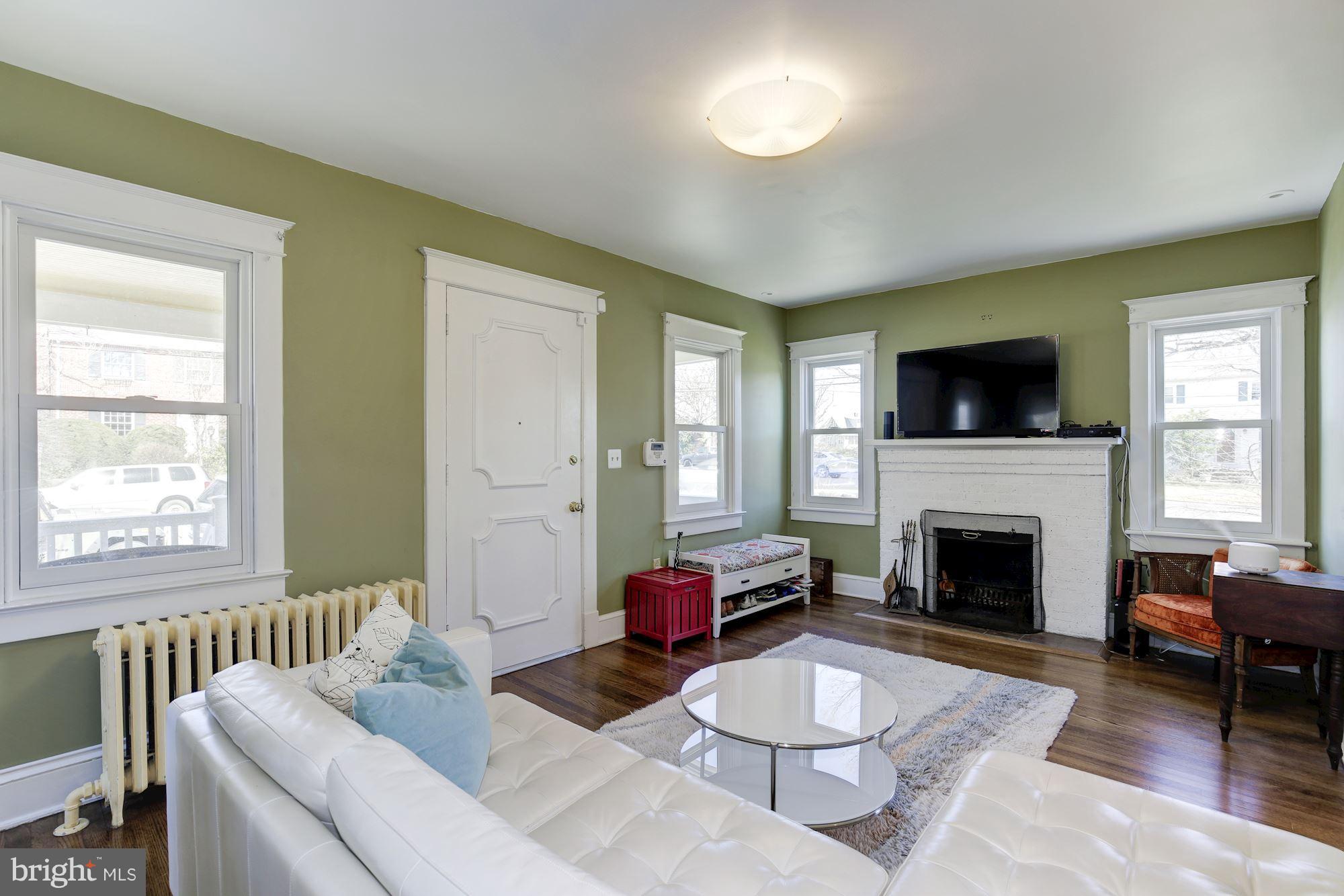 BARCROFT - Residential Lease