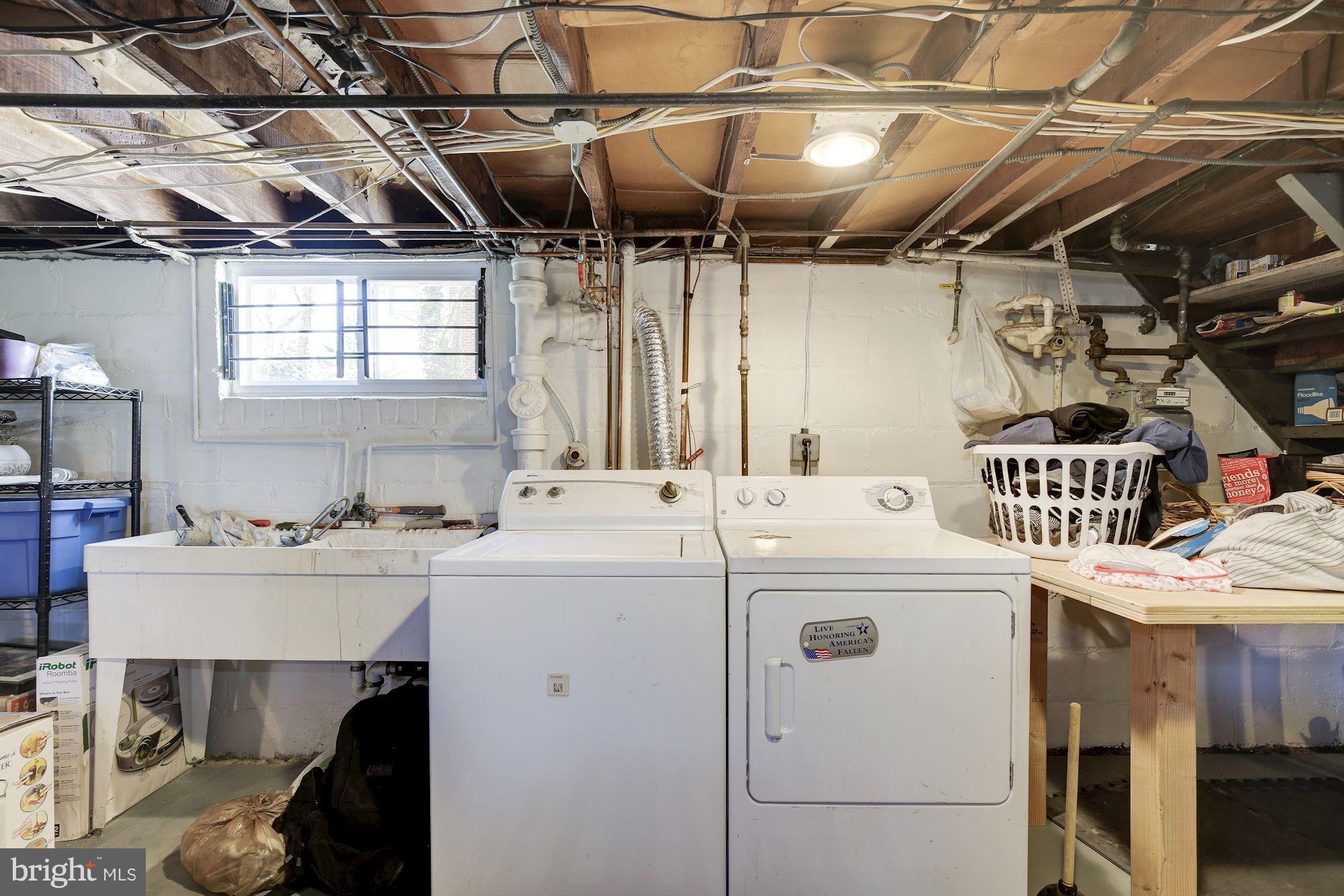 BARCROFT - Residential Lease