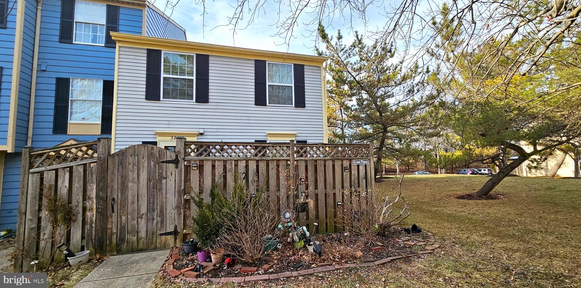 SILVER SPRING CNTRY CLUB - Residential