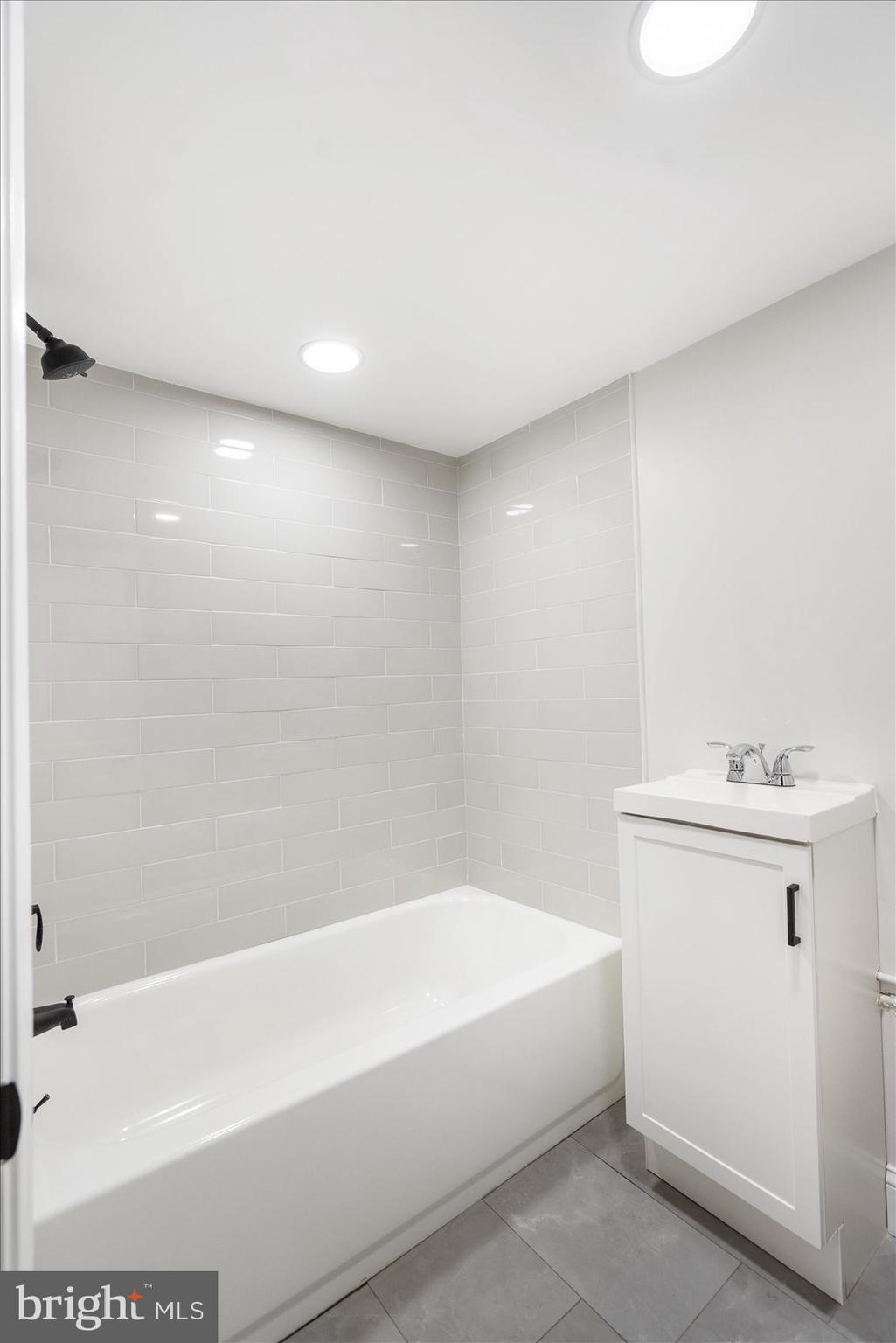 GROVE PARK - Residential