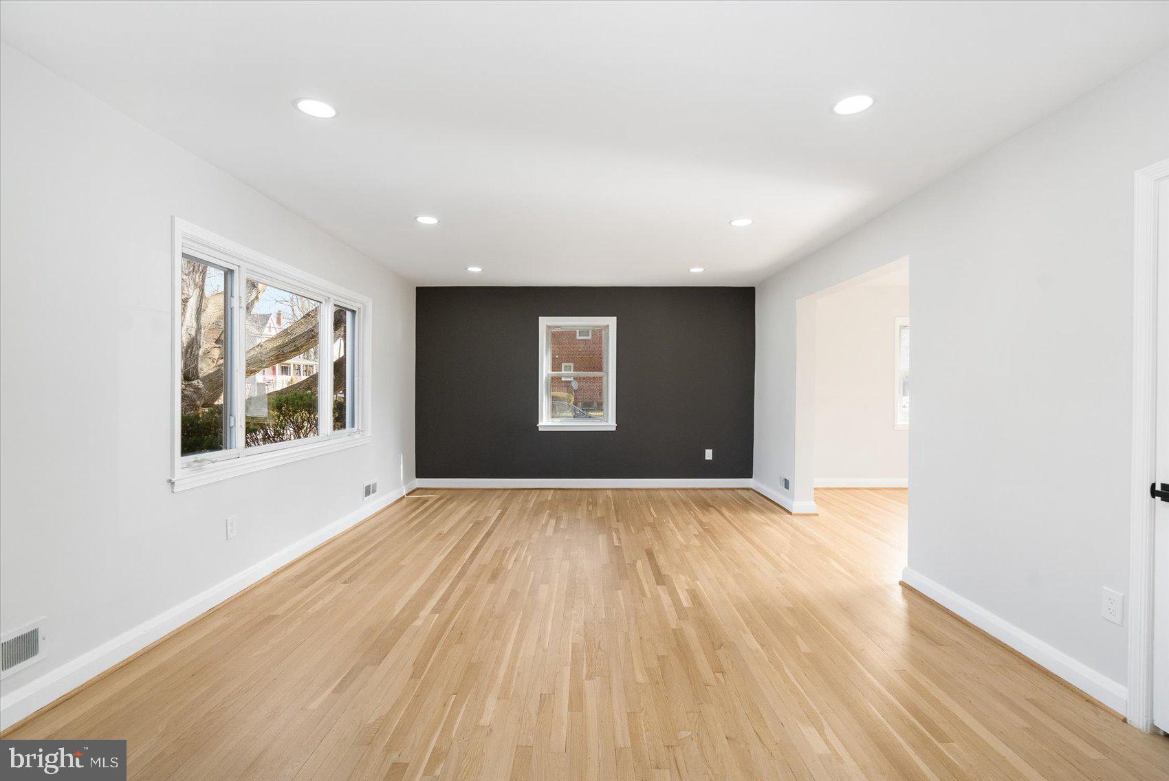 GROVE PARK - Residential