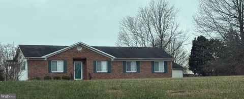 14917 COMPTON ROAD A CENTREVILLE VA 20121