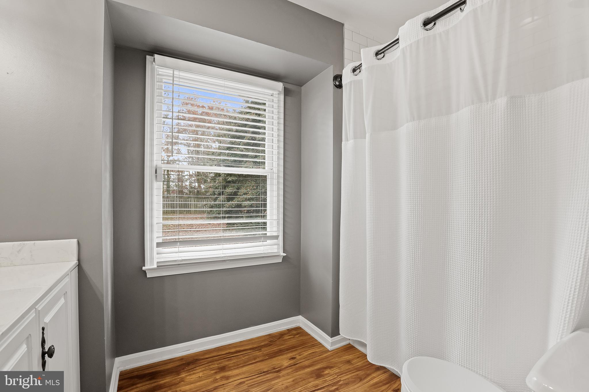 RIDGE POINTE - Residential