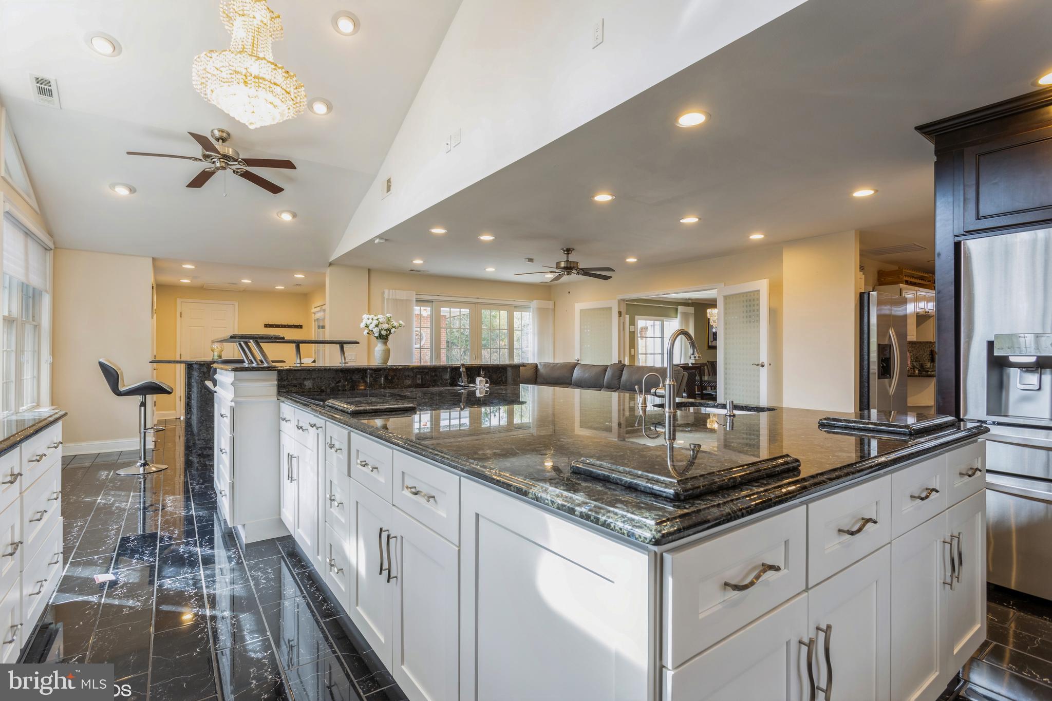 LONG MEADOW ESTATES - Residential