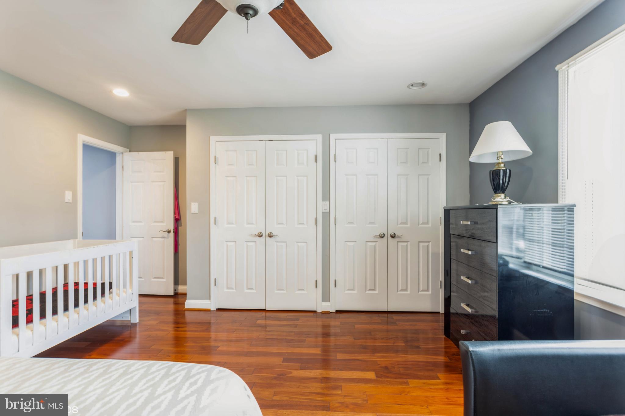 LONG MEADOW ESTATES - Residential