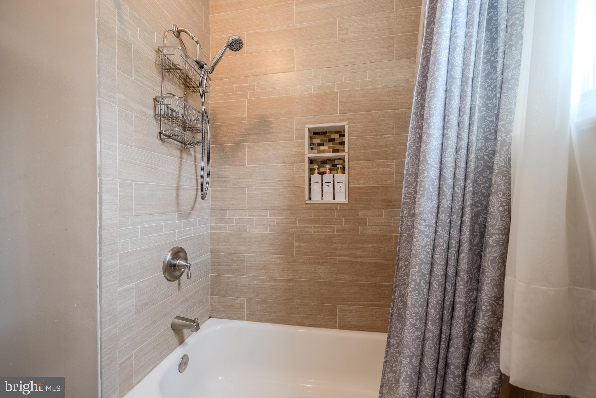 EDMONDSON RIDGE - Residential