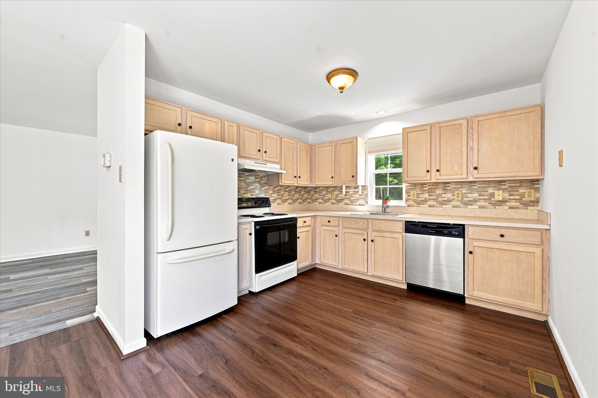 52 PINCKNEY DRIVE