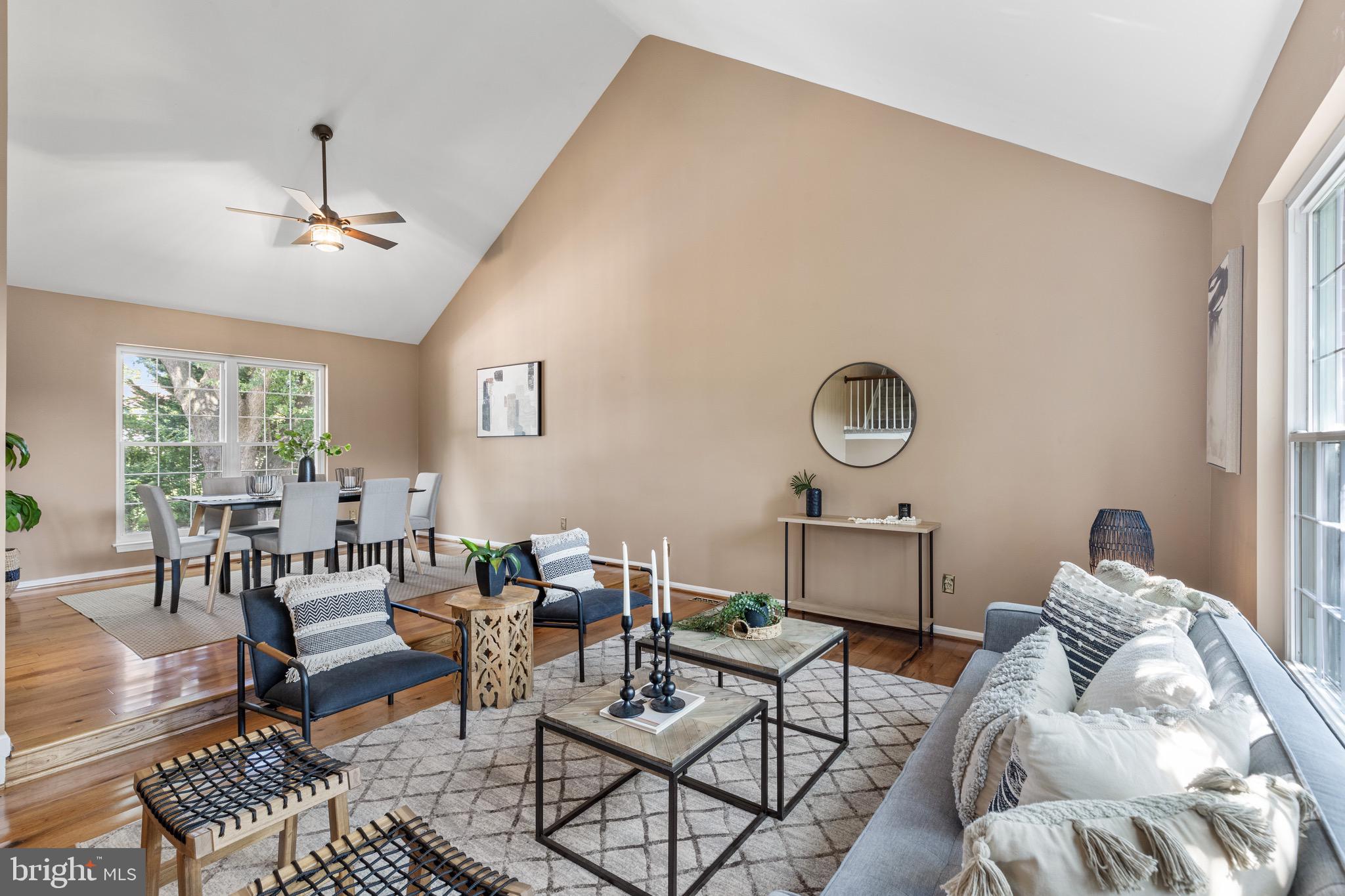 DULANEY GATE - Residential