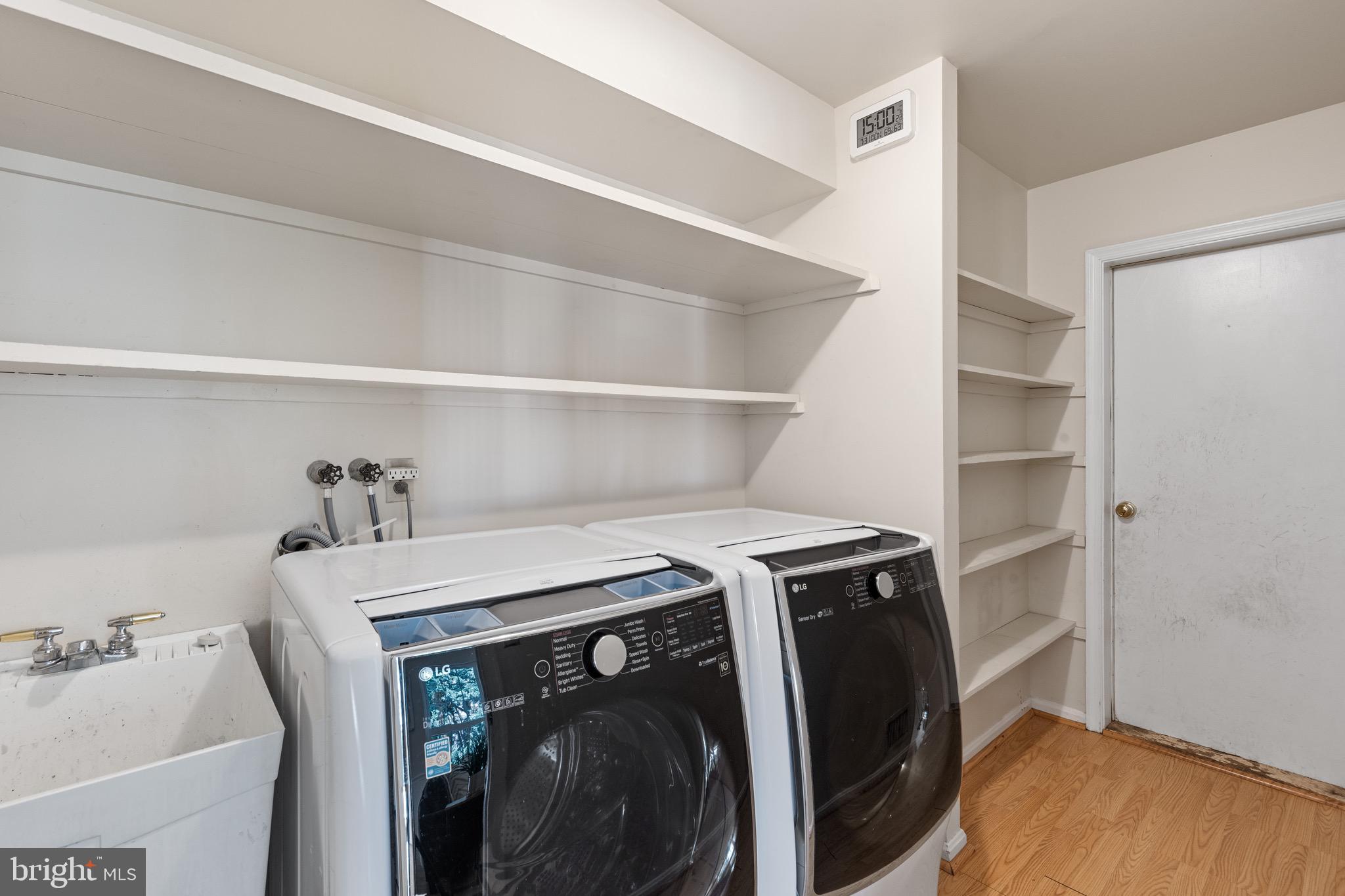 DULANEY GATE - Residential