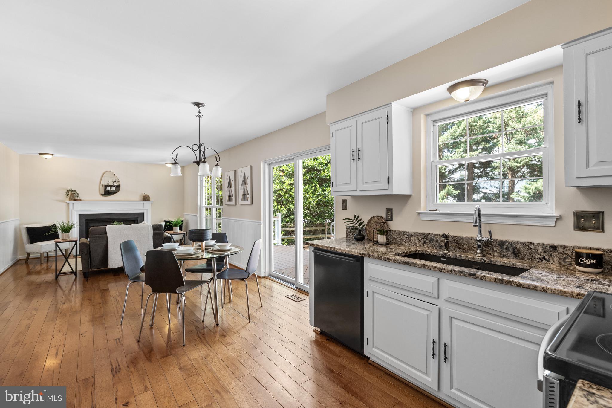 DULANEY GATE - Residential