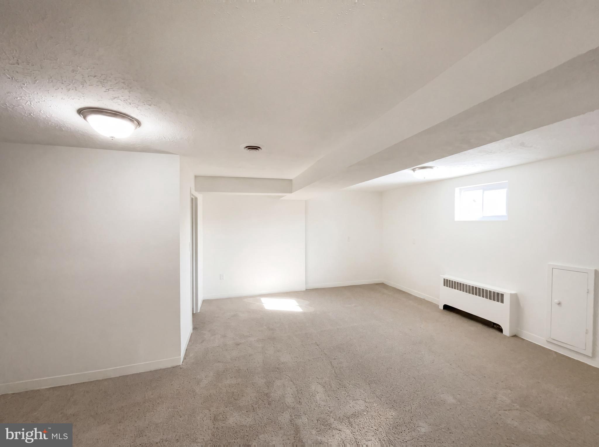 WILTON WOODS - Residential