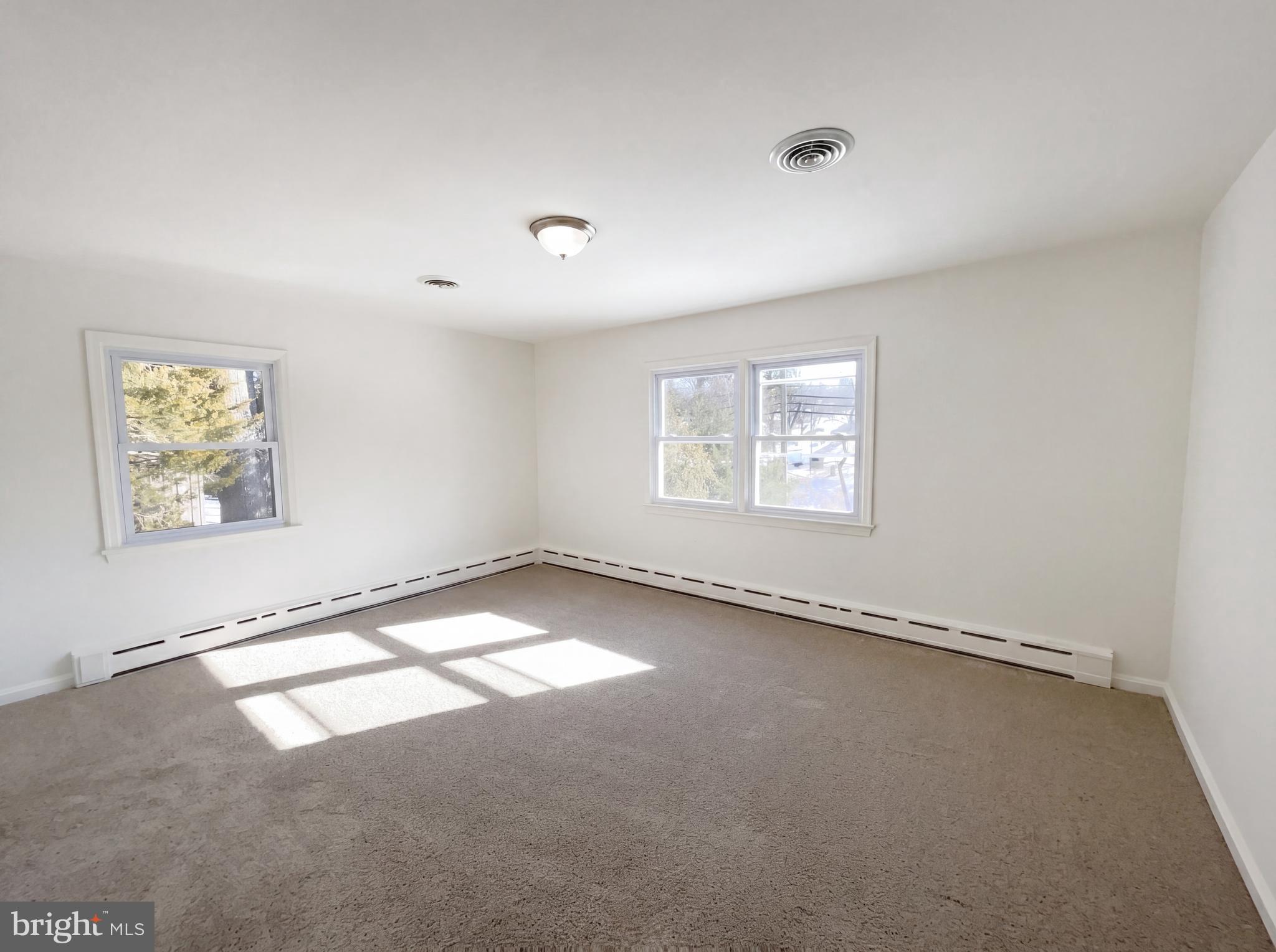 WILTON WOODS - Residential