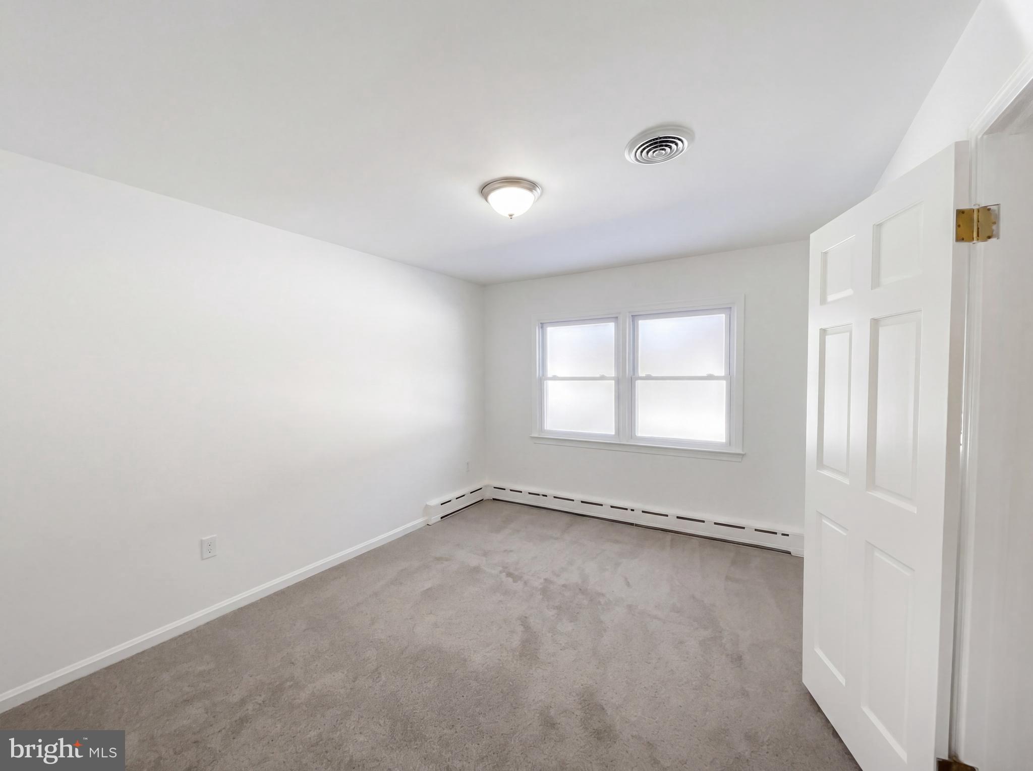 WILTON WOODS - Residential