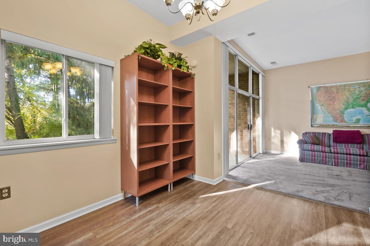 NORMANDIE ON THE LAKE II - Residential