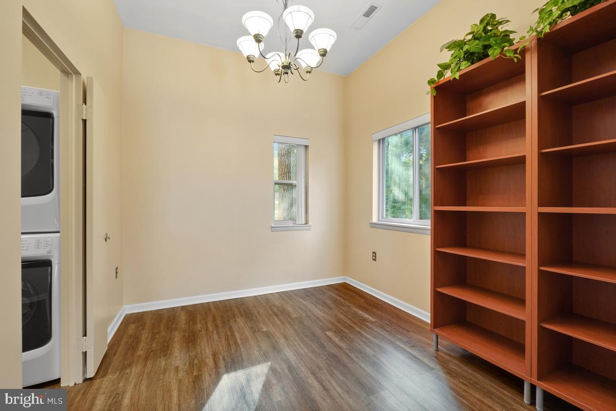 NORMANDIE ON THE LAKE II - Residential