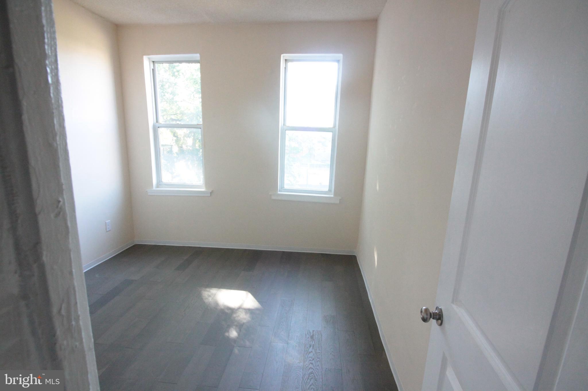 HARWOOD - Residential