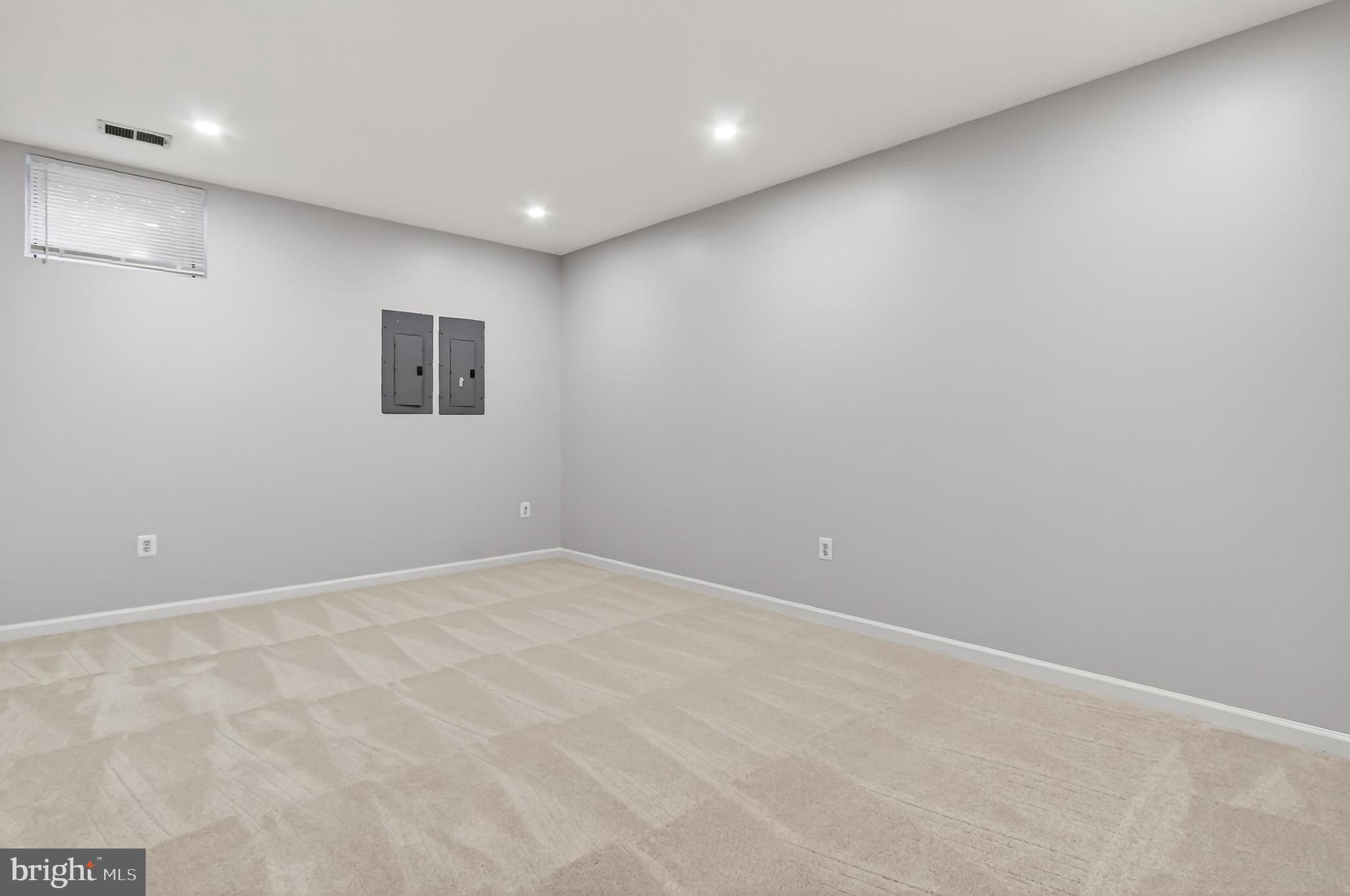 BRAMBLETON - Residential
