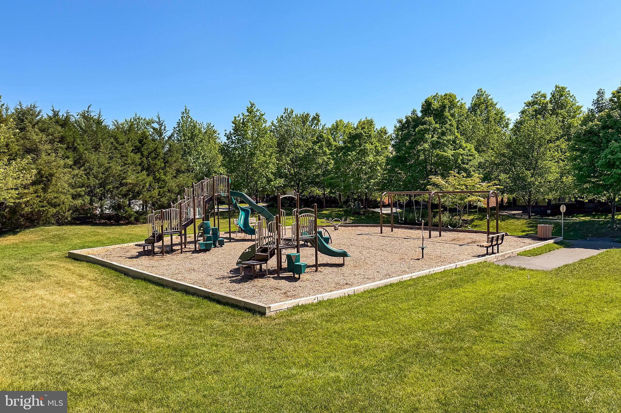 BRAMBLETON - Residential