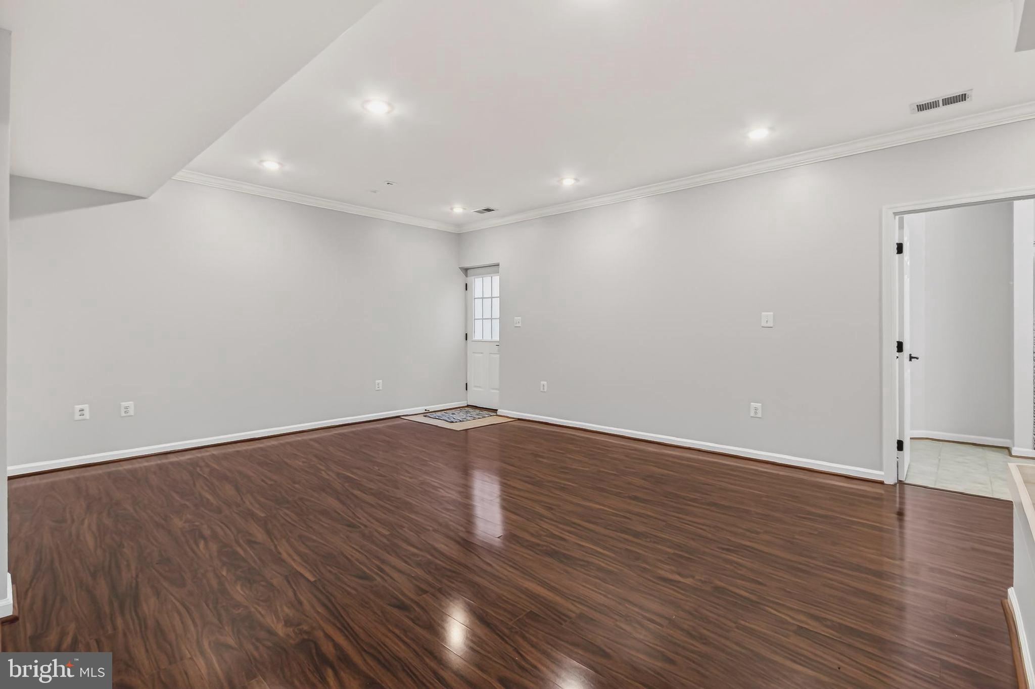 BRAMBLETON - Residential