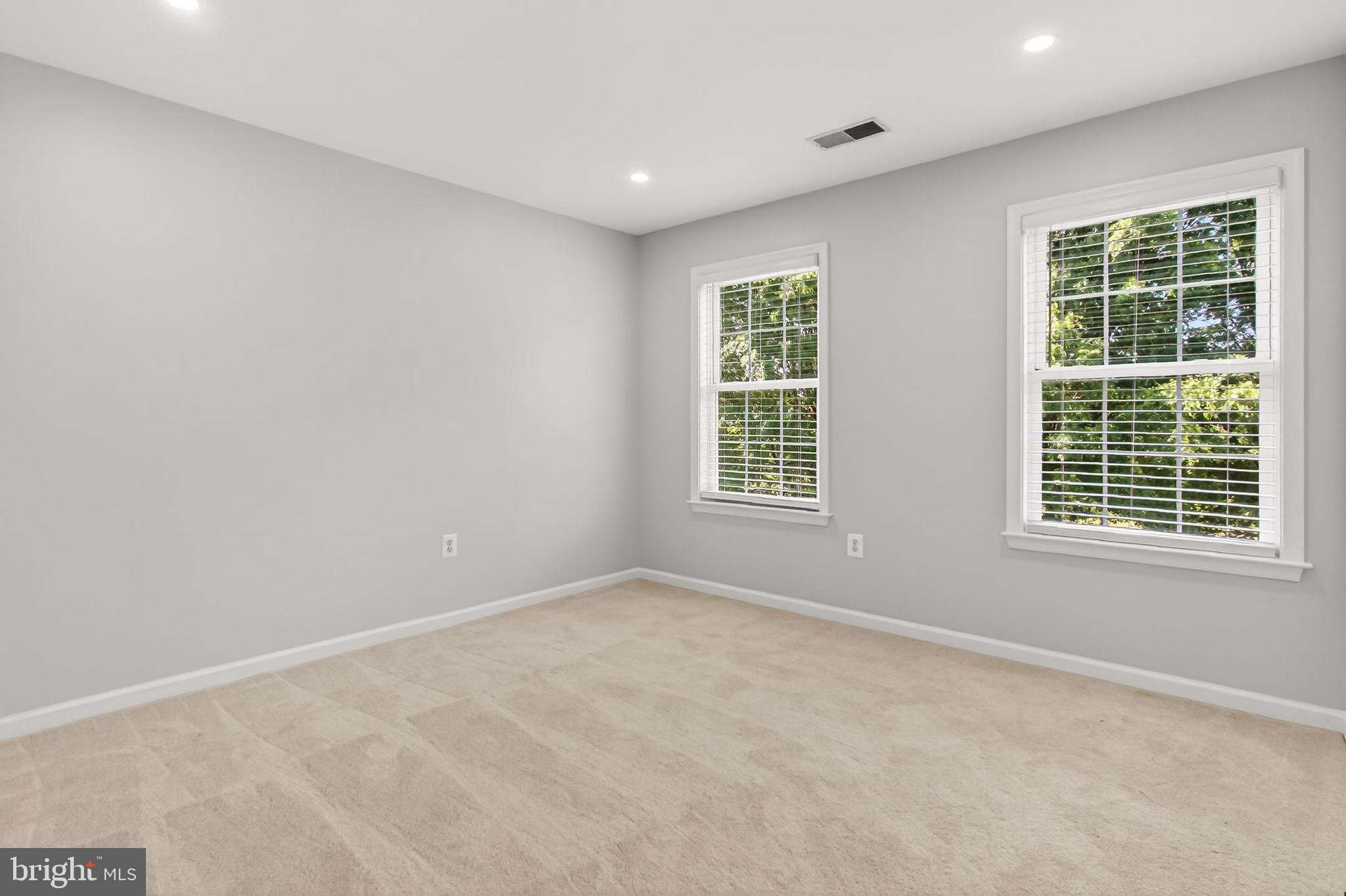 BRAMBLETON - Residential