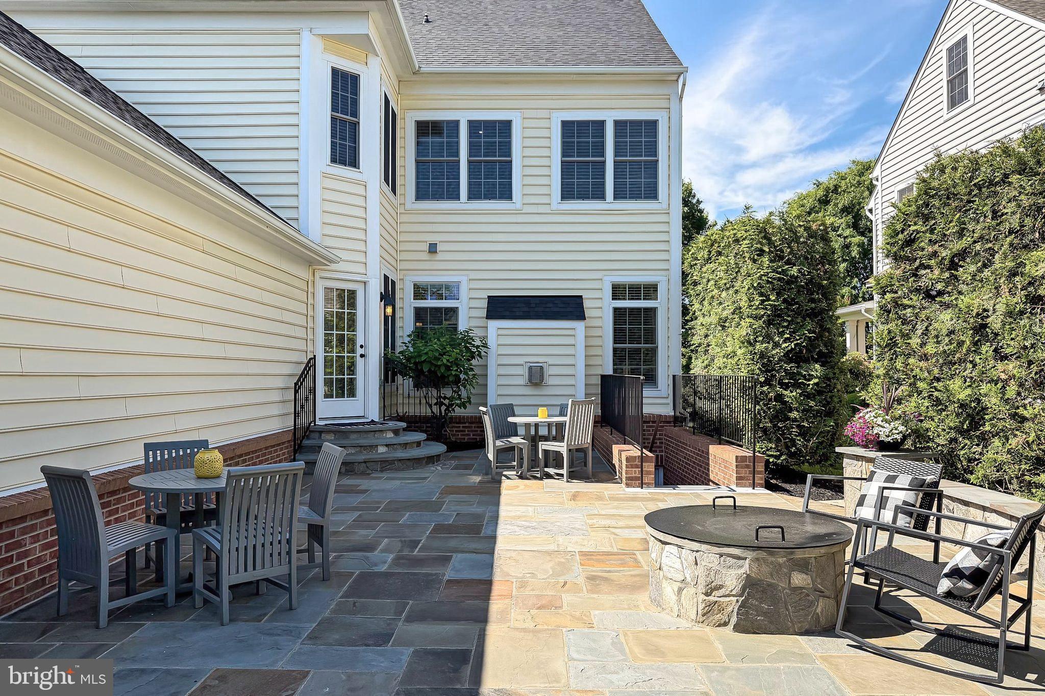 BRAMBLETON - Residential