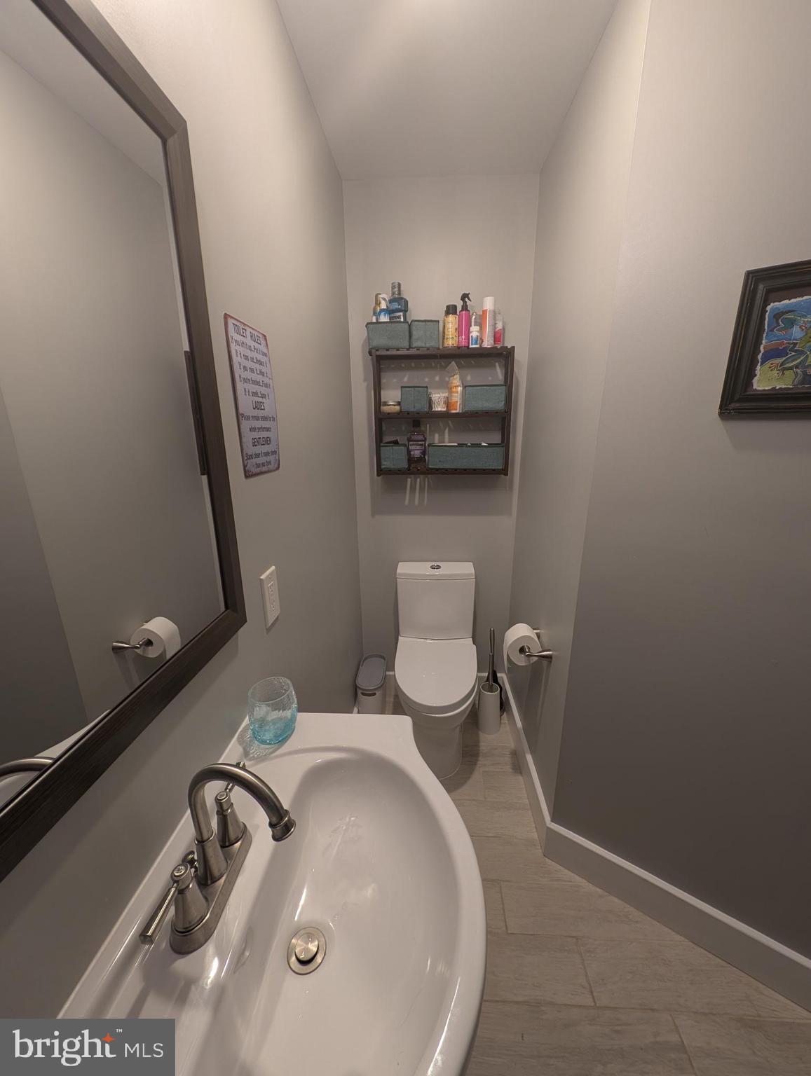 TEN HILLS - Residential