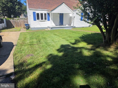 Photo of 103 Mohican Drive, OXON HILL, MD 20745 (MLS # MDPG2214632)