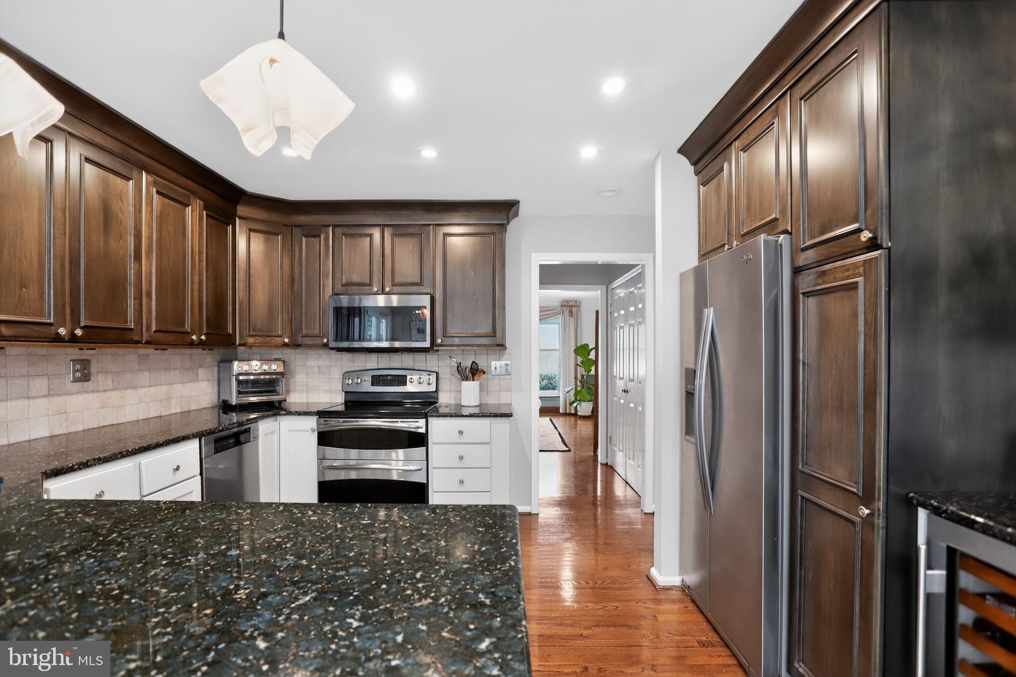 YARDLEY ESTS - Residential