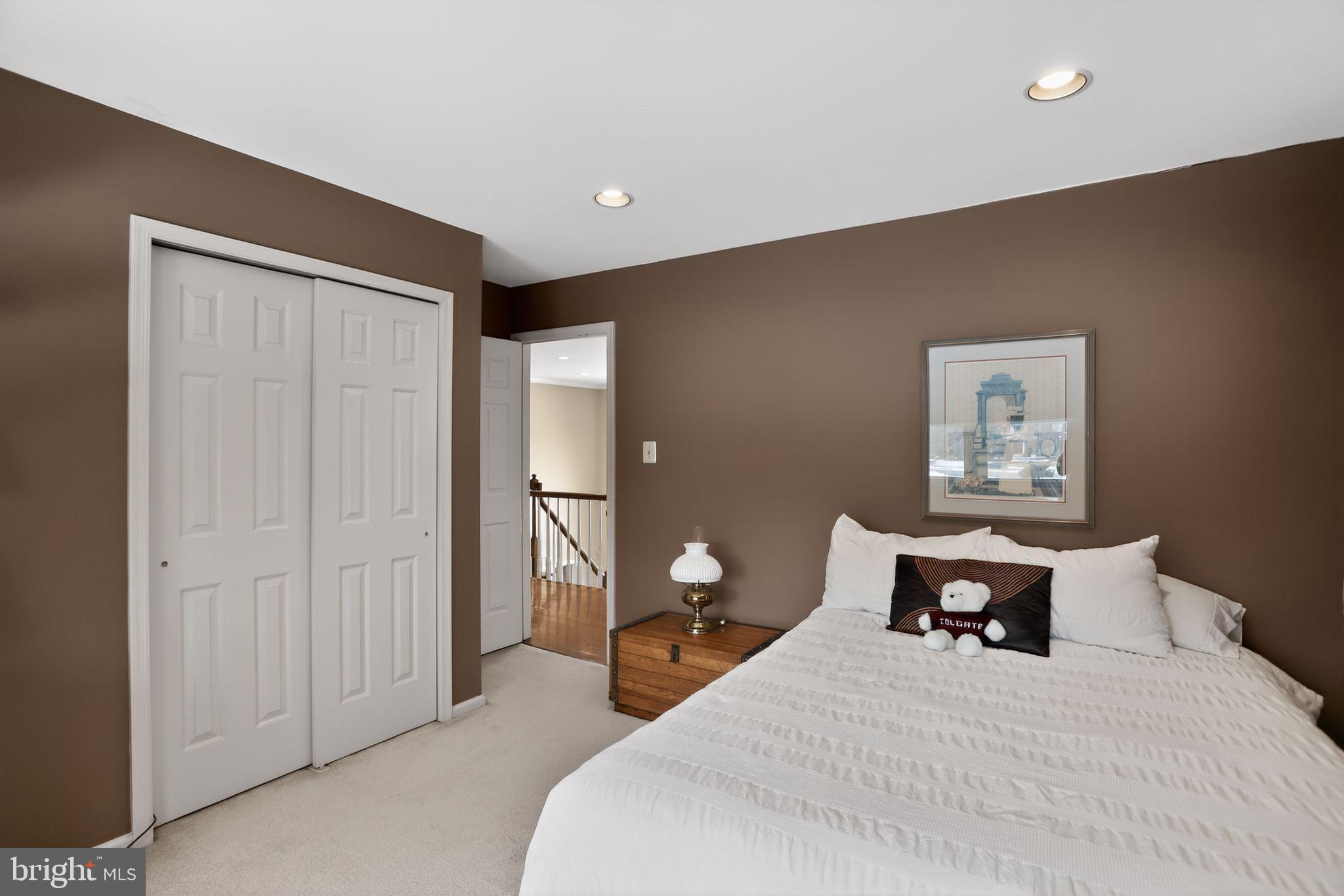 YARDLEY ESTS - Residential