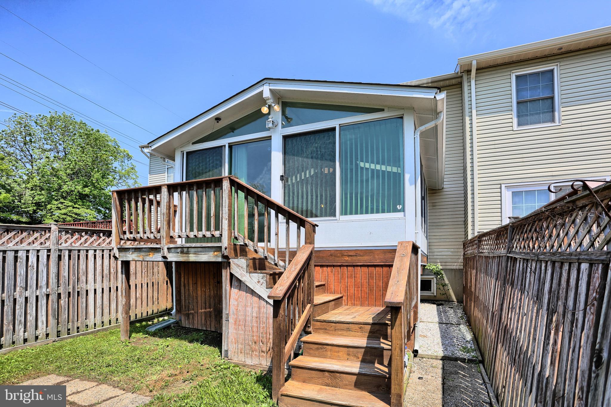 RIDGELYS CHOICE - Residential