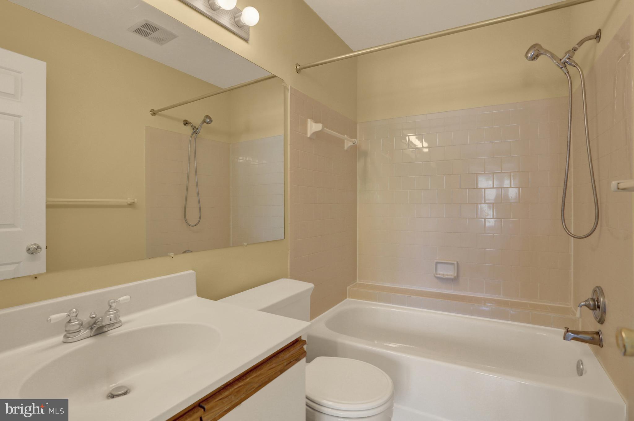 RIDGELYS CHOICE - Residential