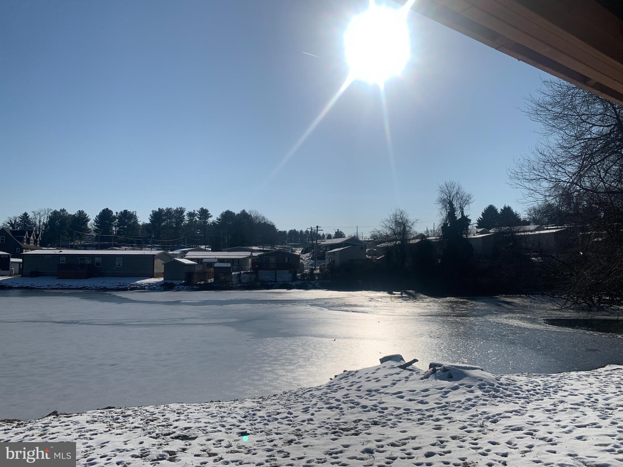 VILLAGE GREEN - Residential