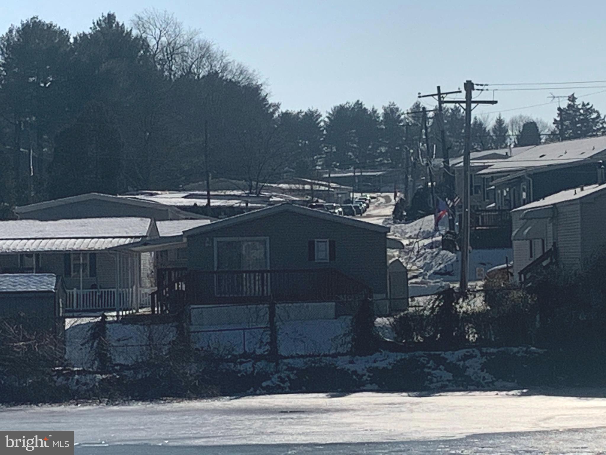 VILLAGE GREEN - Residential