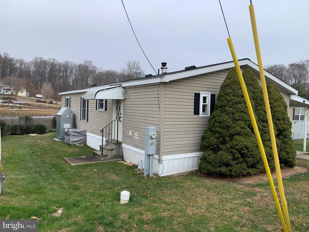 Photo of 51 Lake Drive, MEDIA, PA 19063 (MLS # PADE2105490)