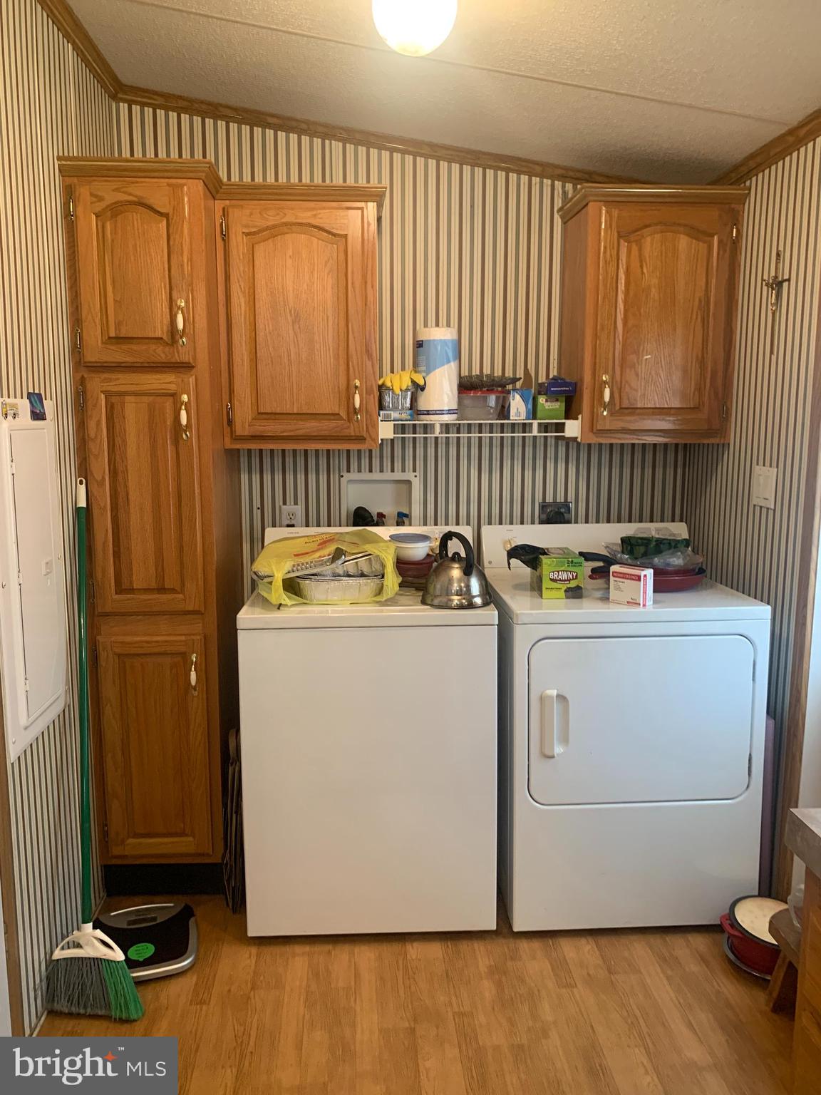 VILLAGE GREEN - Residential