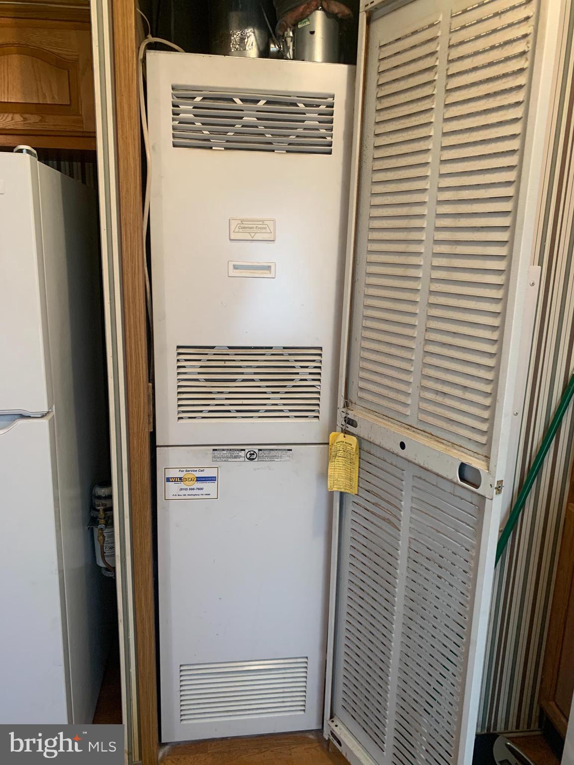 VILLAGE GREEN - Residential